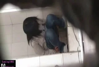 China Toilet Voyeur - ShareVoyeur, Peeing