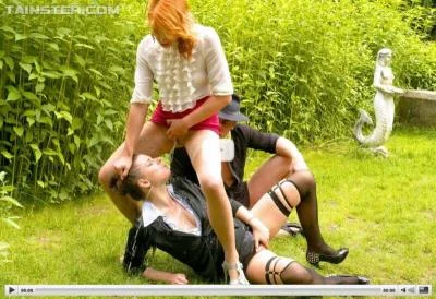 Painting In Piss HD / 729.7 MB Download / Online