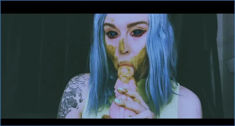 Download SweetBettyParlour in This is Spooky Scat Wife Betty - 2012 ShitWorld.net