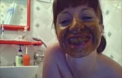 Watch Me In Bathtube Full Of Poo And Pee SD / 162 MB Online