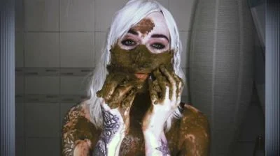 Watch Mega Scat Eat Model Betty Eat Her XXL Shit FullHD 1080p / 1.46 GB Online