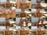 Outdoor Piss Session (Godess Kink aka TeenScatGodess) HD 720p / 15.85 MB