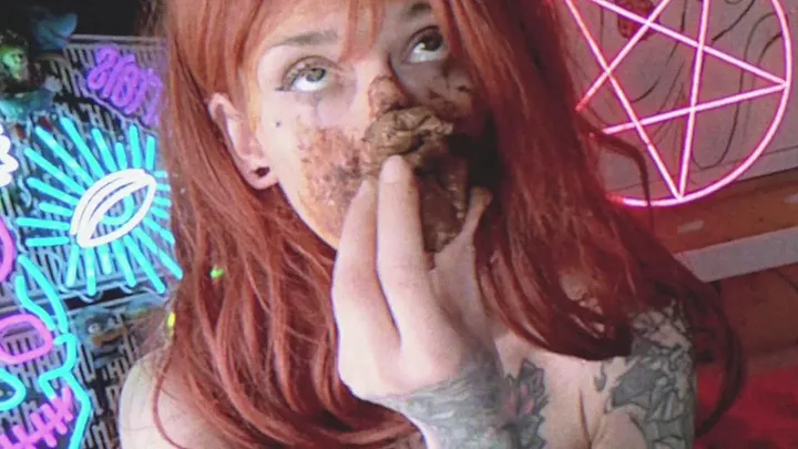 Sweet Betty Wallowing in Her Own Mess with Unbridled Glee - Scat Solo
